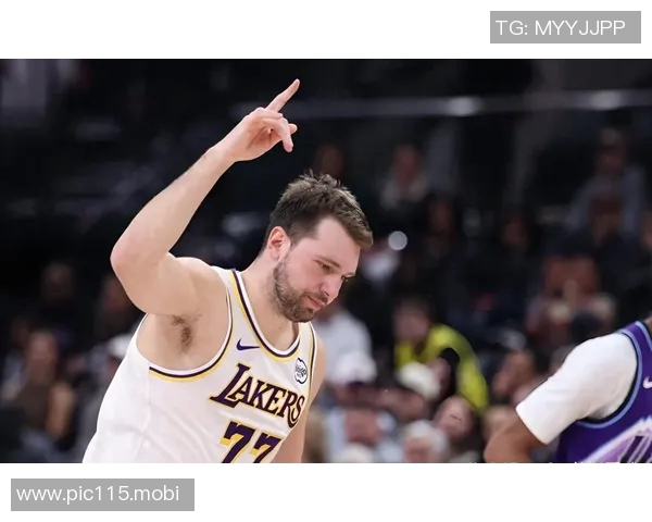 NBA-东契奇空砍42分 国王背靠背送湖人3连败 NBA-东契奇空砍42分 国王背靠背送湖人3连败