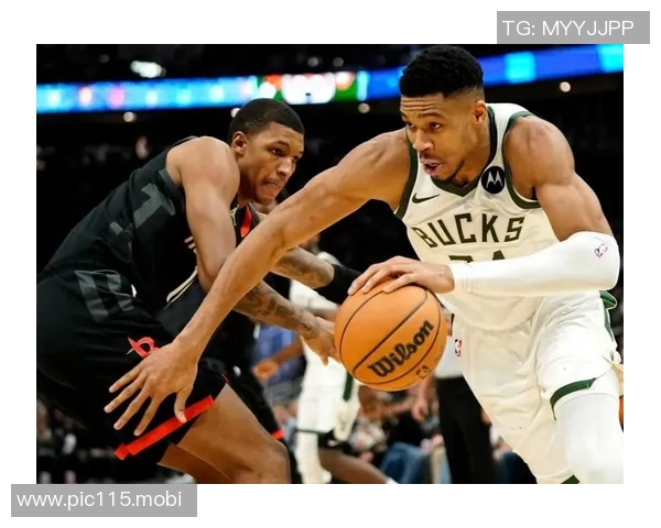 字母哥在一队砍两万分+八千篮板+四千助攻,媲美邓肯等名宿 字母哥在一队砍两万分+八千篮板+四千助攻,媲美邓肯等名宿